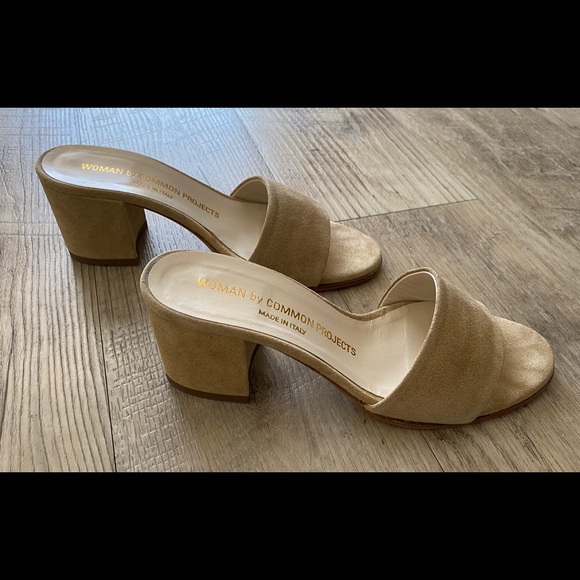 Woman by Common Projects Tan Suede Sandals (36) - Picture 5 of 7